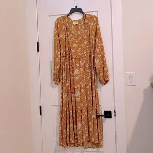 Umgee Floral Dress in Mustard and White- NEVER WORN. Not my color